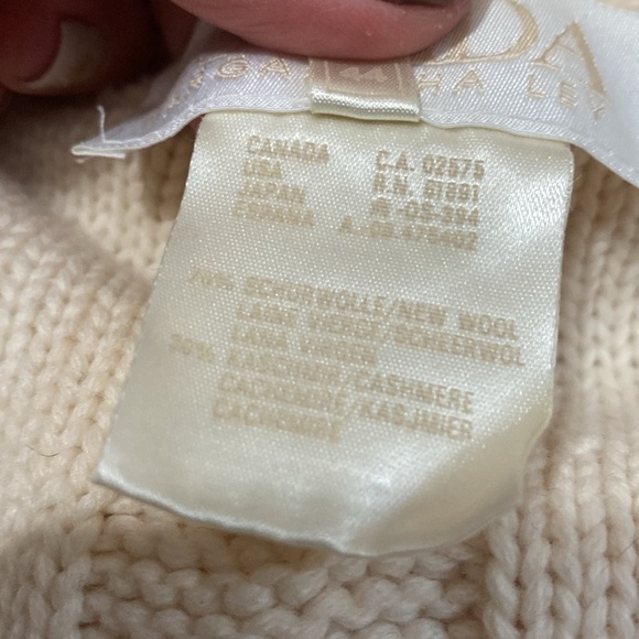 Escada Margaretha Ley Cream Cable Knit Sweater - Picture 9 of 17